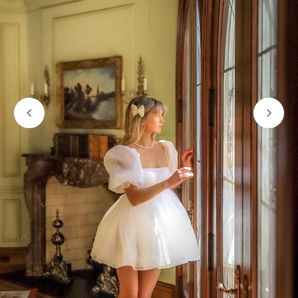 Selkie puff dress in ivory